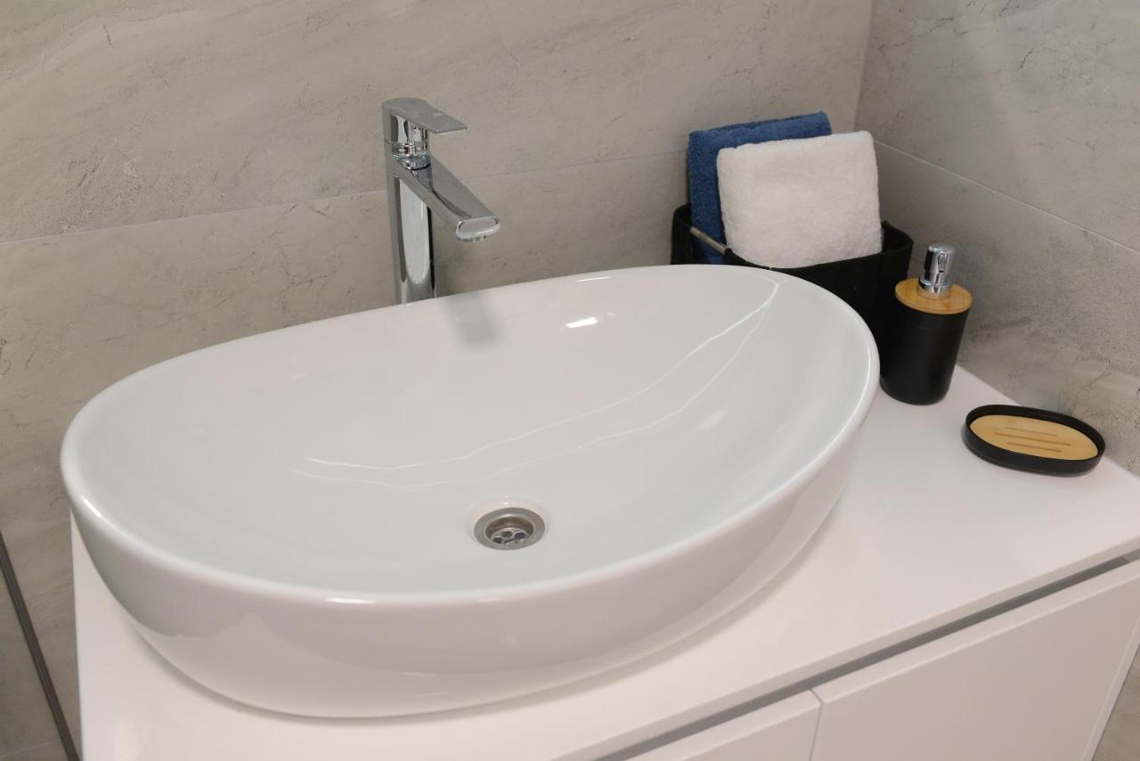 Apartman Milena Solin Luaran gambar